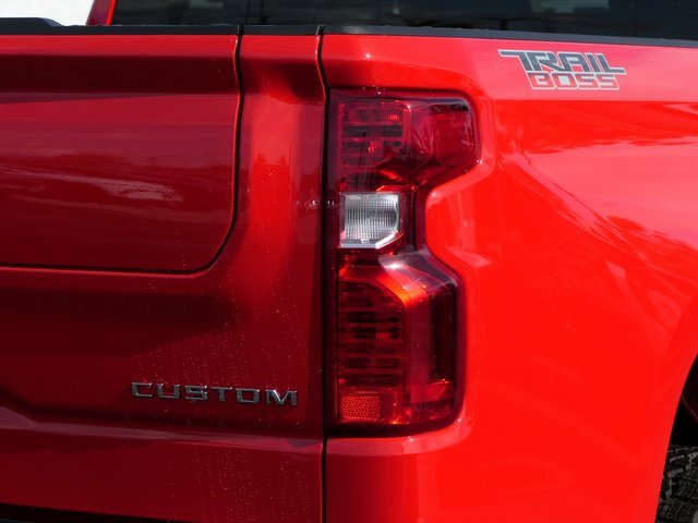 2026 Chevrolet Silverado 1500 Custom Trail Boss photo 4