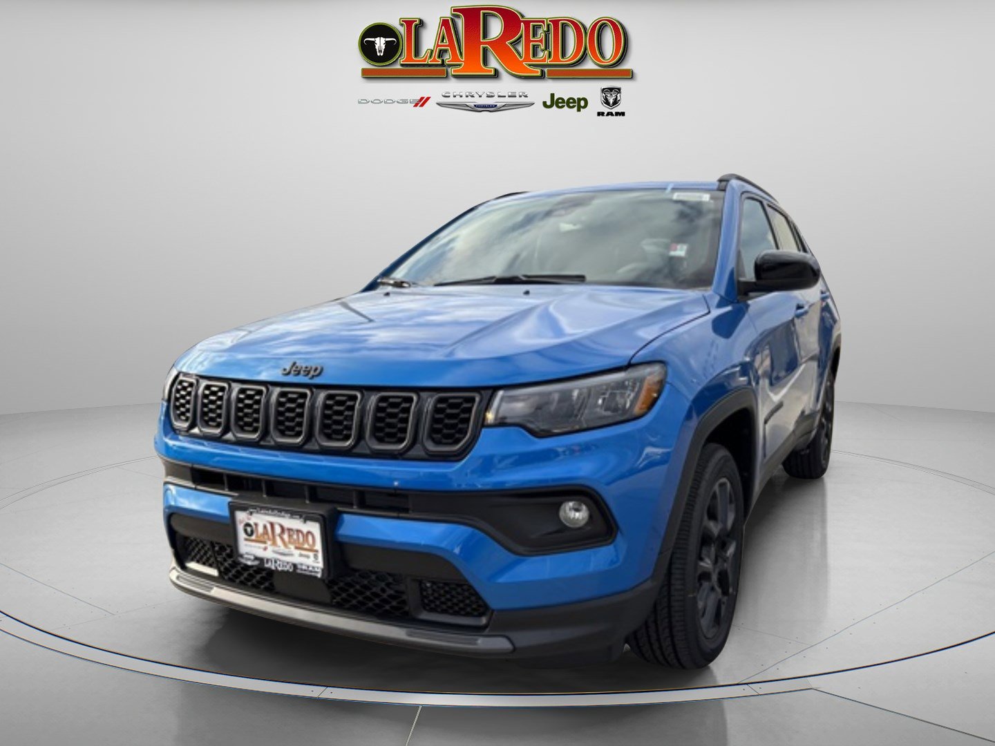 2026 Jeep Compass Latitude Altitude photo 3