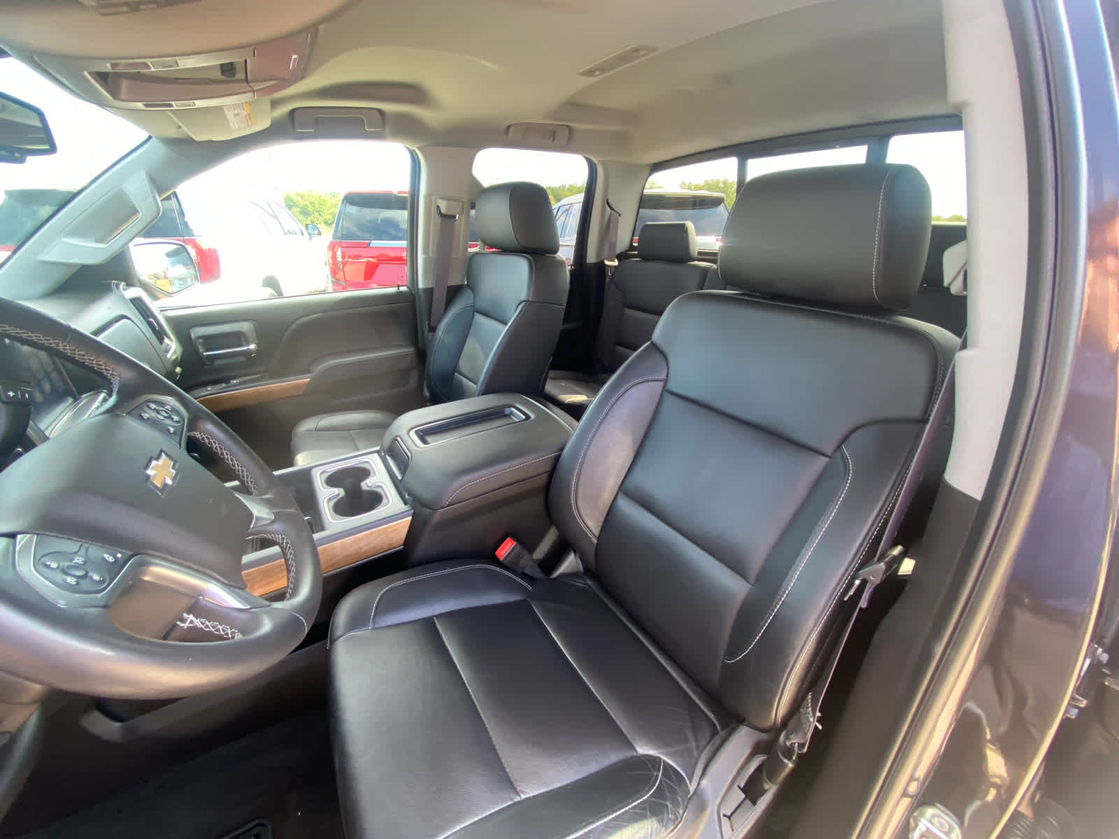 2015 Chevrolet Silverado 1500 LTZ photo 27