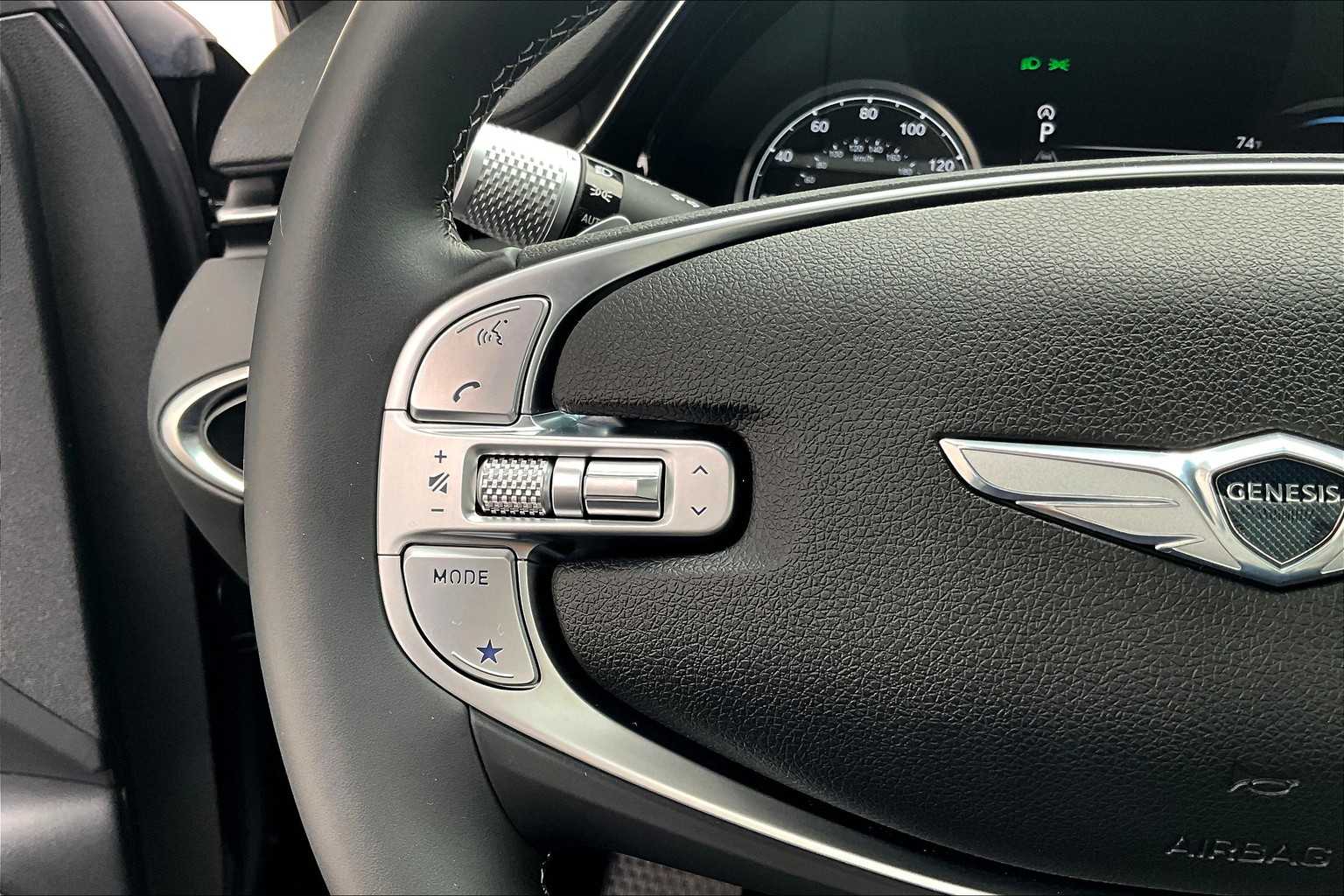 2025 Genesis GV70 2.5T photo 21