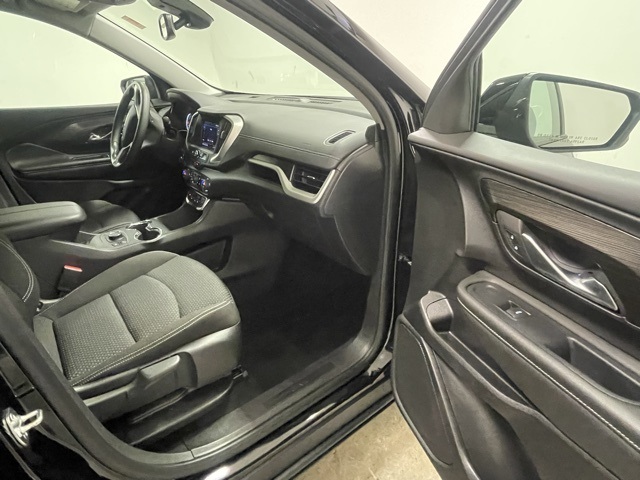 2024 Gmc Terrain SLE photo 14
