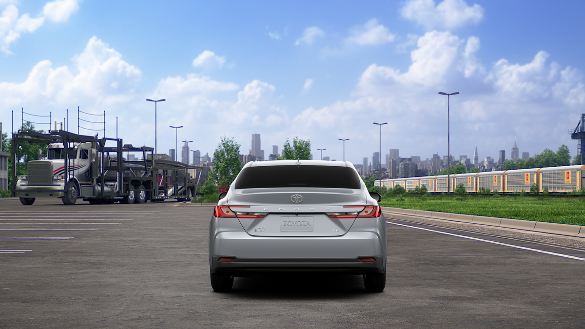 2025 Toyota Camry LE photo 4