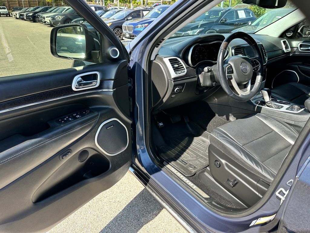 2021 Jeep Grand Cherokee Summit photo 12