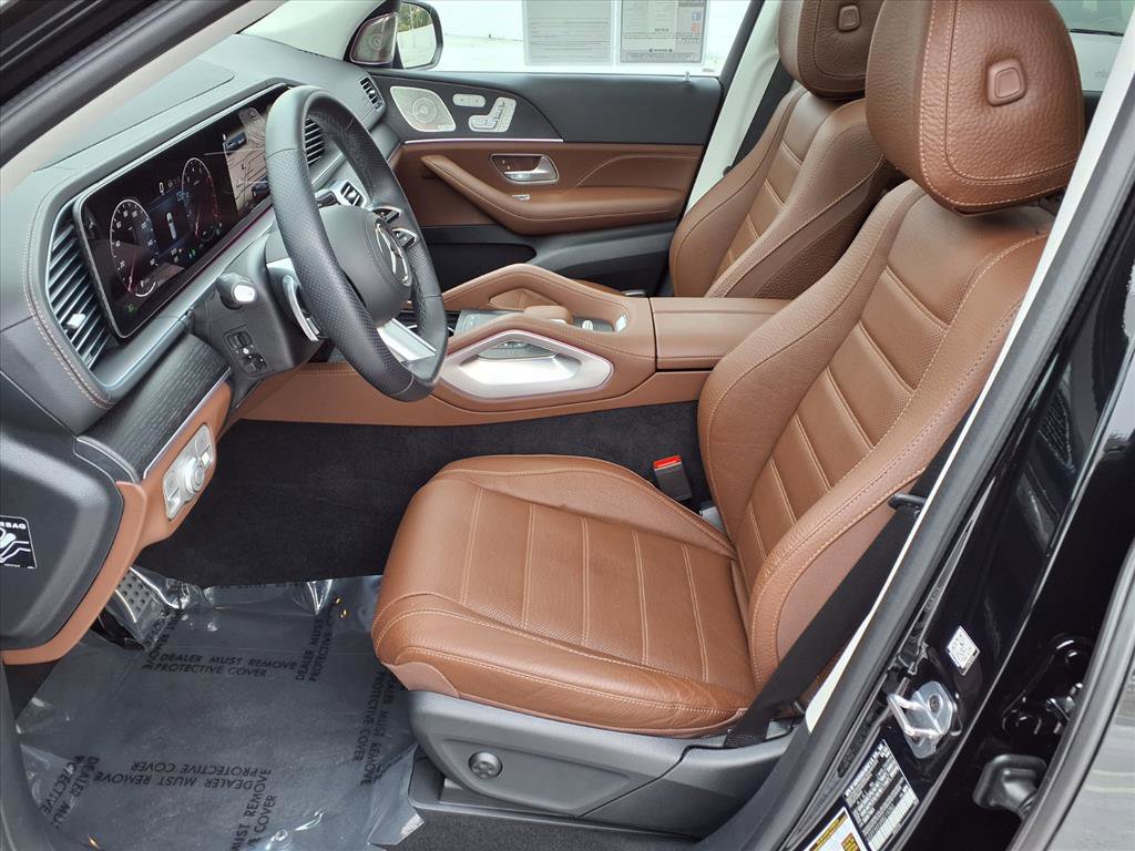 2024 Mercedes Benz GLS 450 4MATIC photo 10