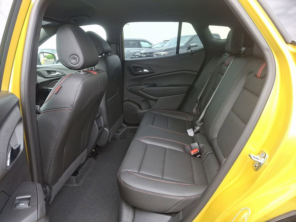2025 Chevrolet Trax photo 5