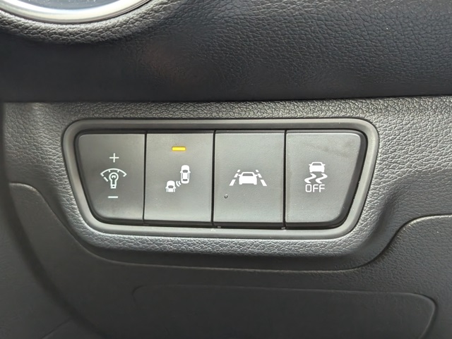 2021 Kia Forte GT-Line photo 25