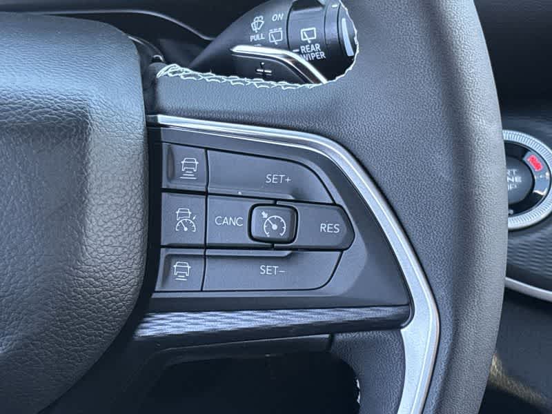 2025 Jeep Grand Cherokee Altitude photo 23