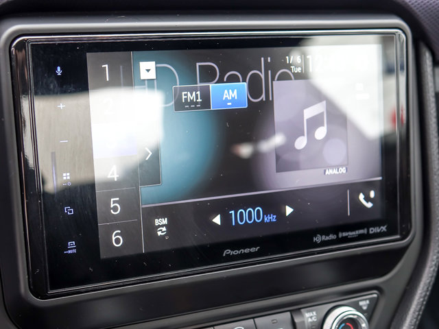 2017 FORD MUSTANG - Image 40