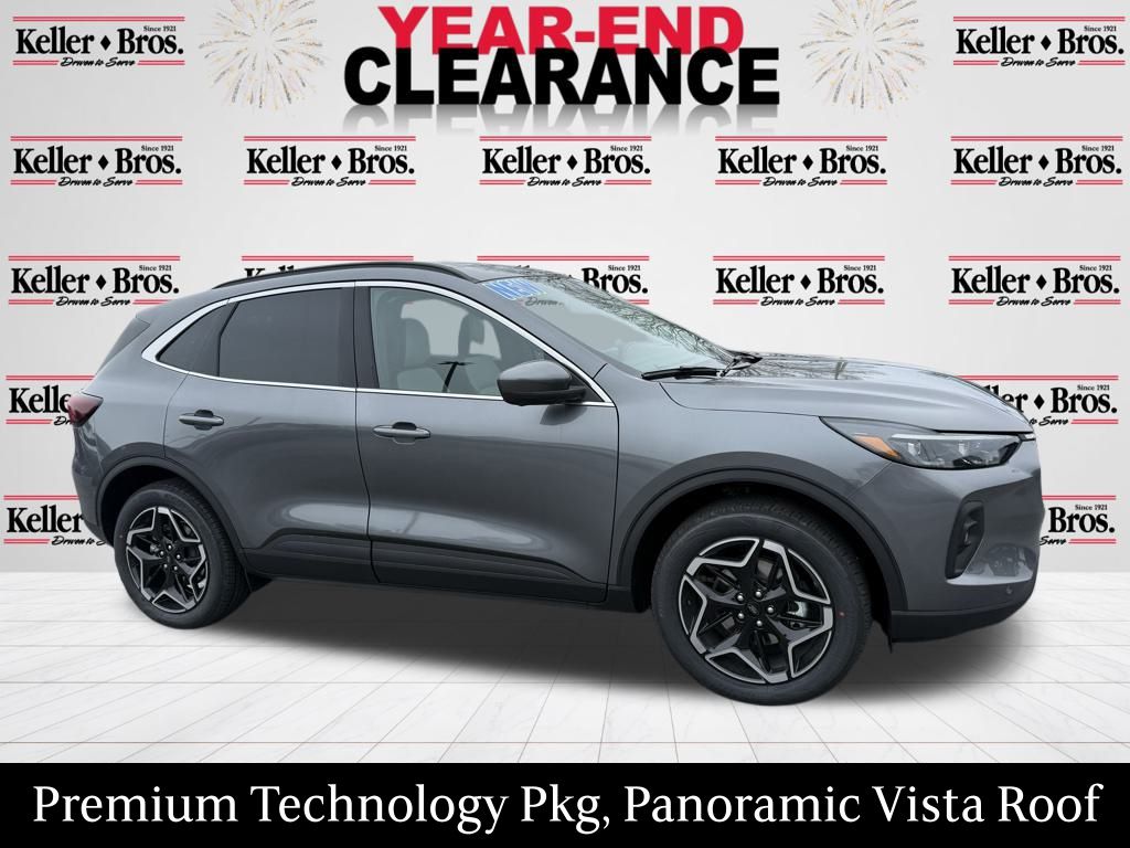 2026 Ford Escape Platinum's photo