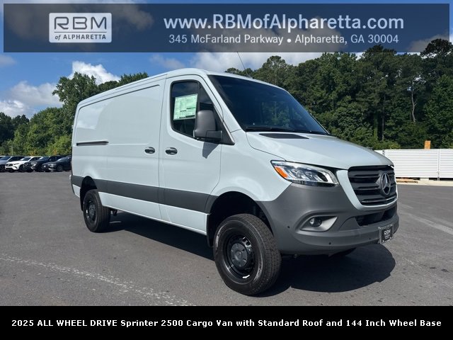 2025 Mercedes-Benz Sprinter Cargo Van Base's photo