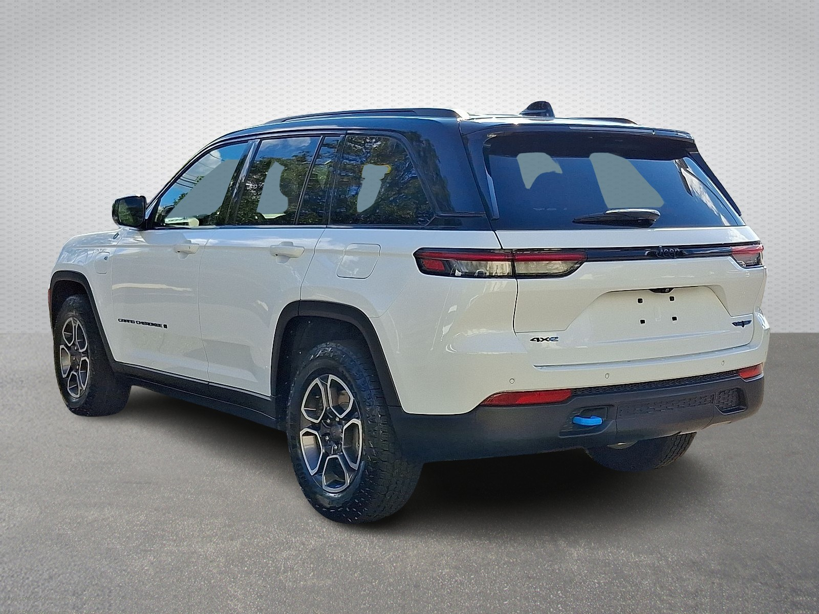 2023 Jeep Cherokee Trailhawk 4xe photo 4