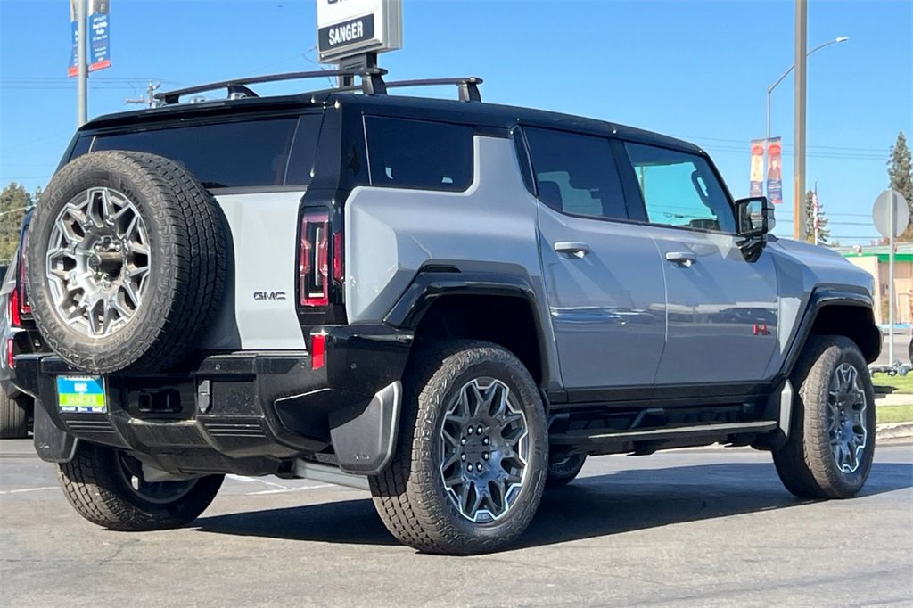 2024 Gmc Hummer EV photo 4
