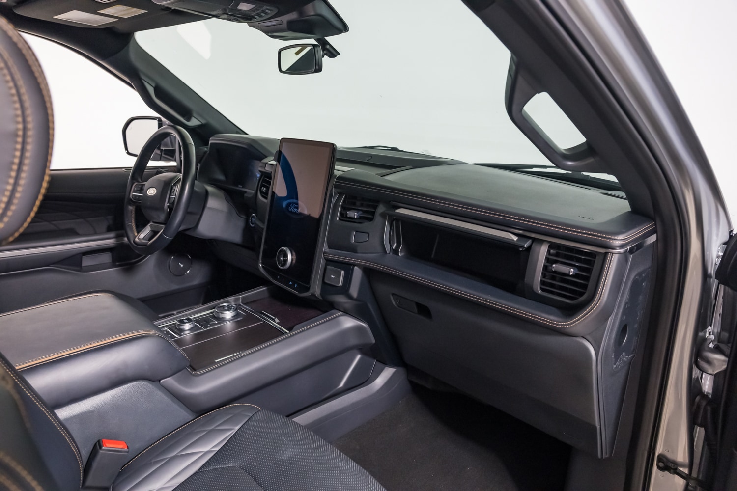 2024 Ford Expedition Platinum photo 25