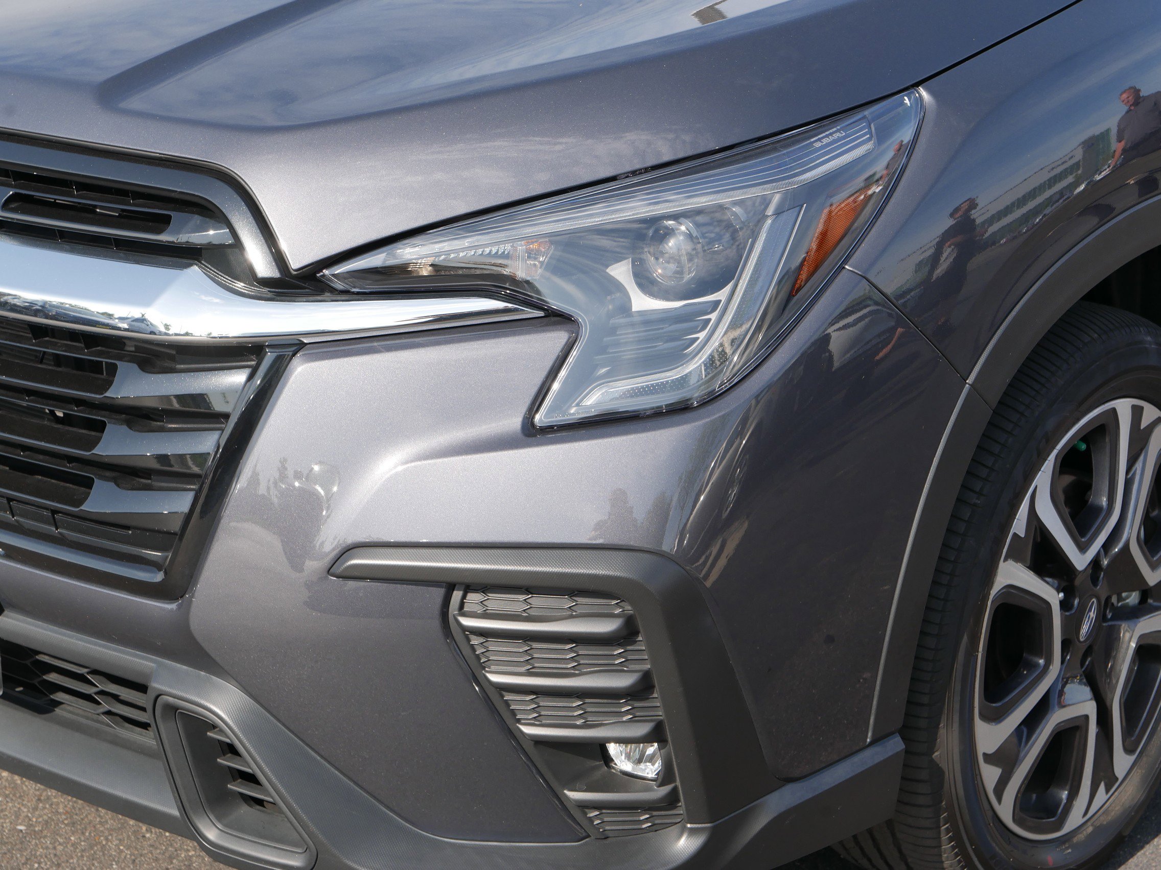 2023 Subaru Ascent Limited photo 16