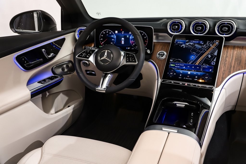 2025 Mercedes Benz GLC 300 4MATIC photo 11