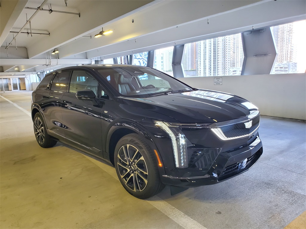 2025 Cadillac Optiq Sport photo 2