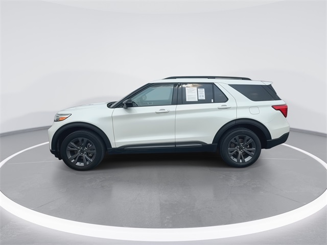 2023 Ford Explorer XLT photo 4