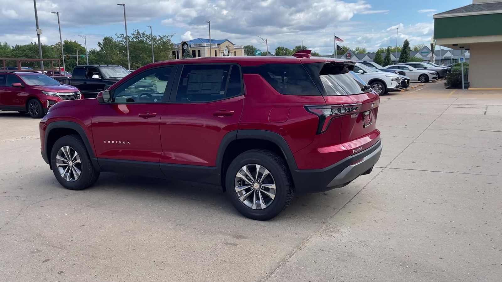 2026 Chevrolet Equinox LT photo 5