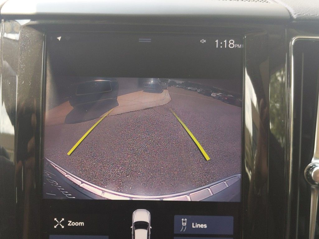 2020 Volvo XC60 T5 Inscription photo 6