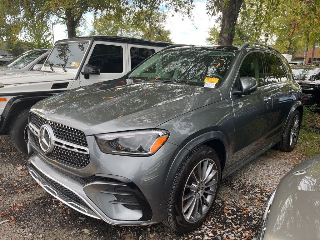 2025 Mercedes Benz GLE 350 4MATIC photo 2
