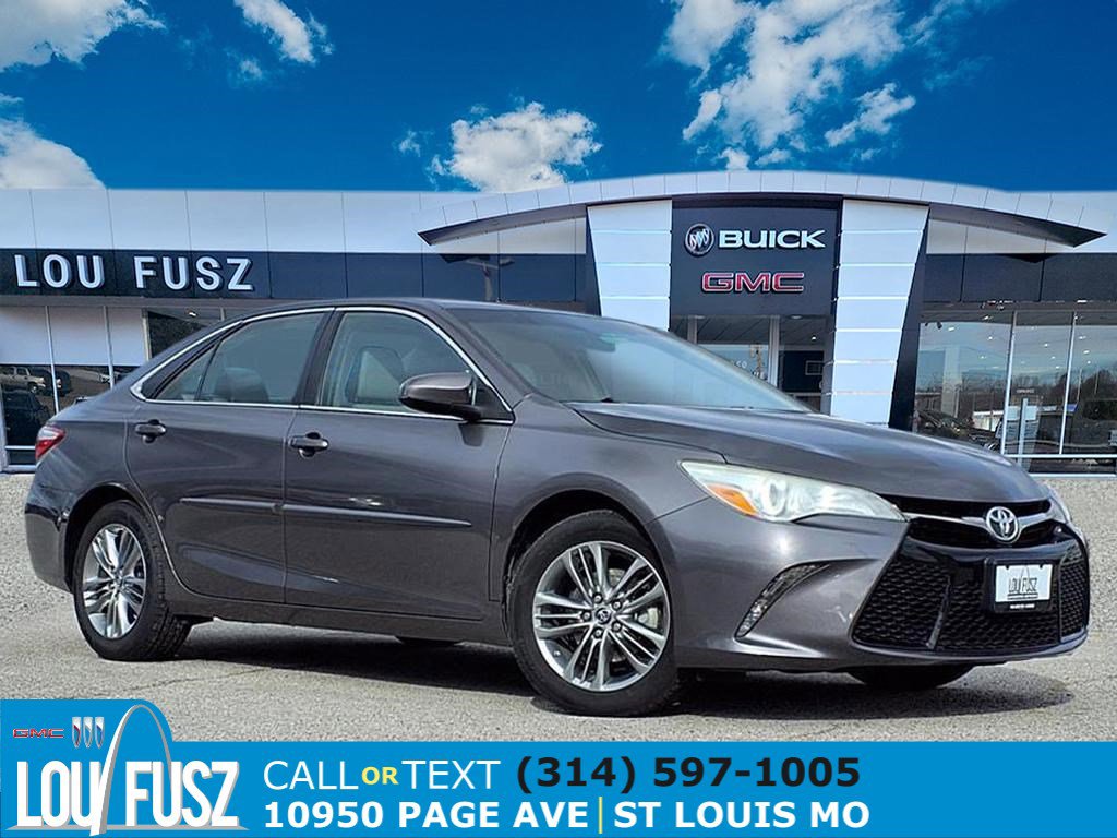 2015 Toyota Camry SE