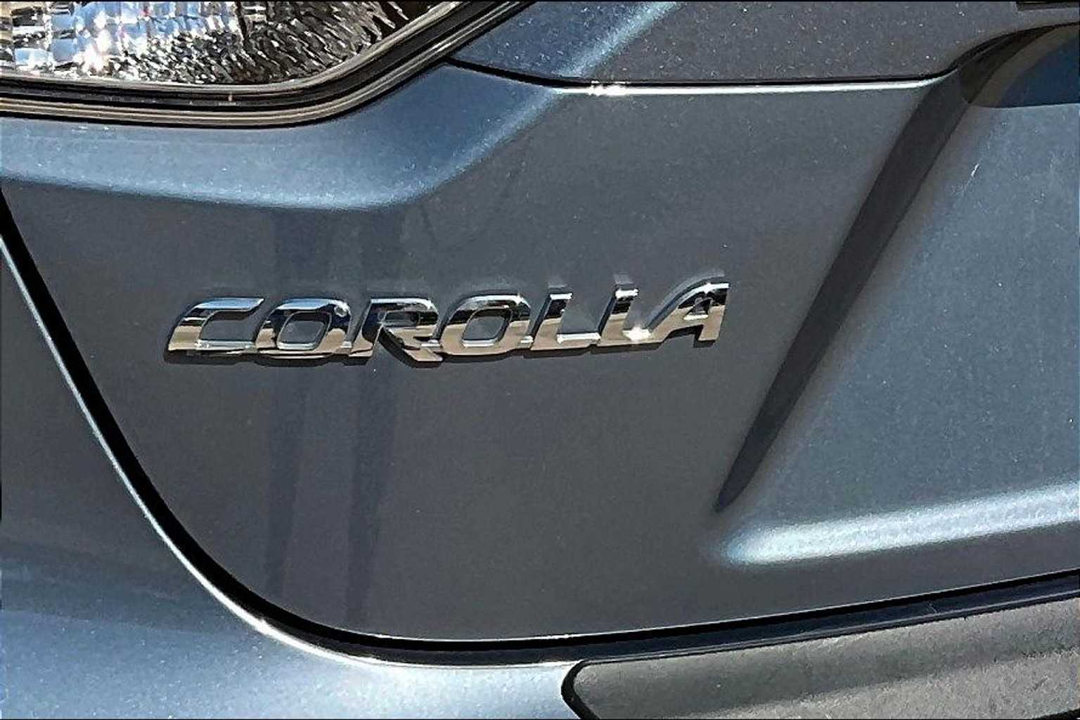 2020 Toyota Corolla SE photo 28