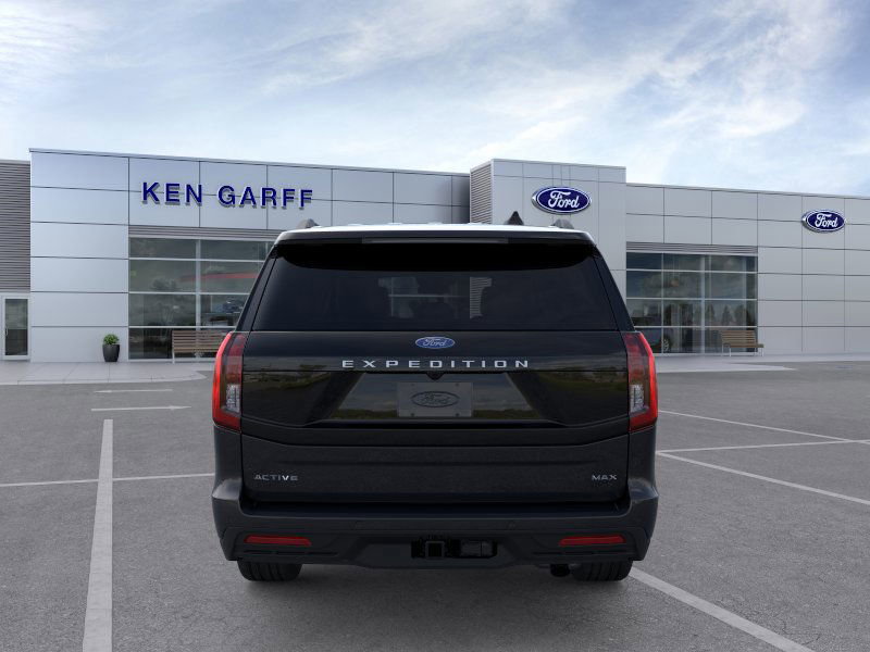 2025 Ford Expedition MAX photo 4