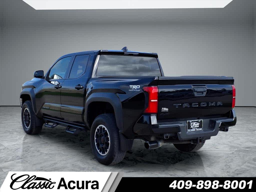 2024 Toyota Tacoma TRD photo 3