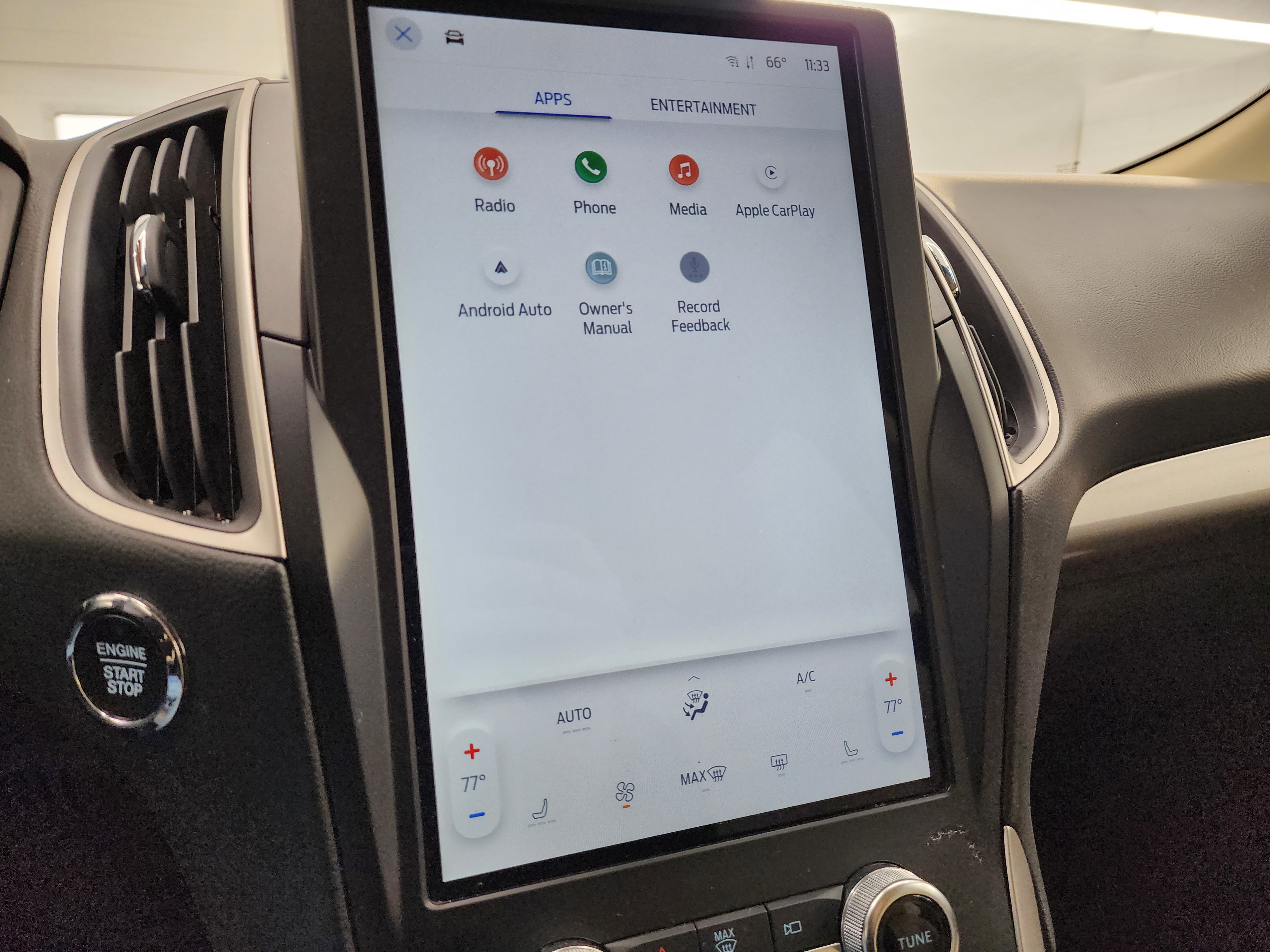 2024 Ford Edge SEL photo 10