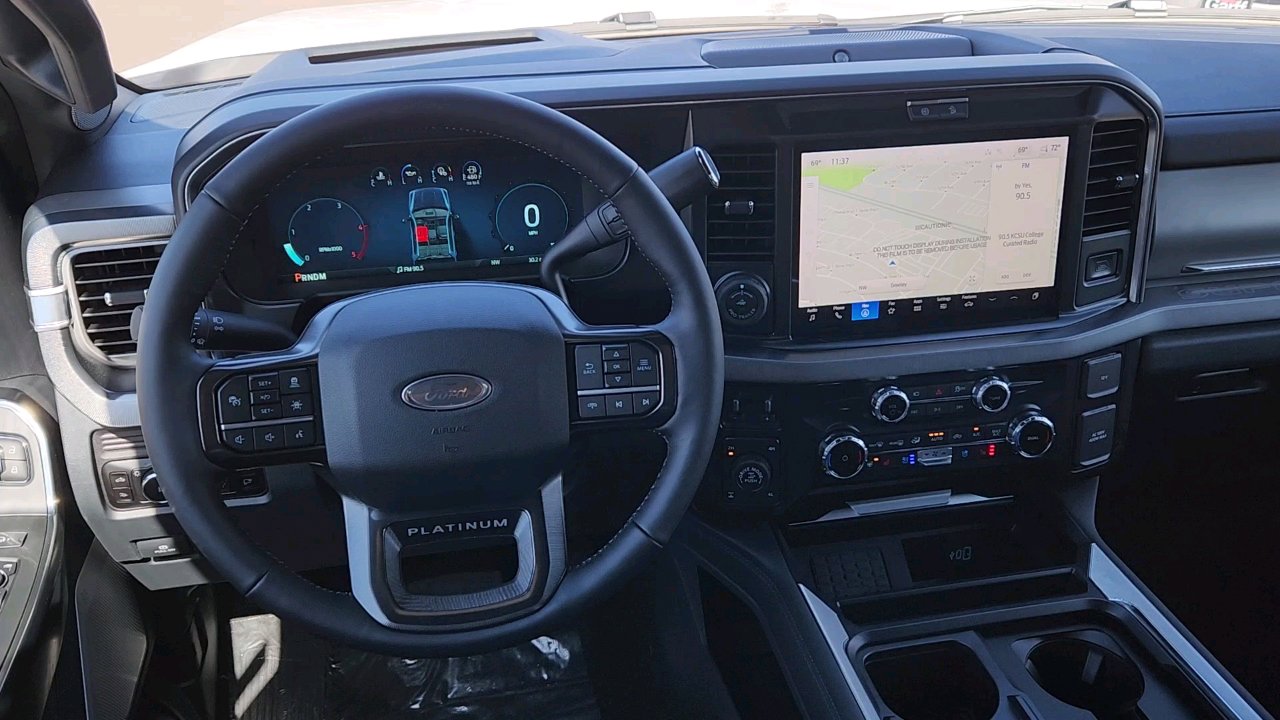 2025 Ford F-350 Platinum photo 7