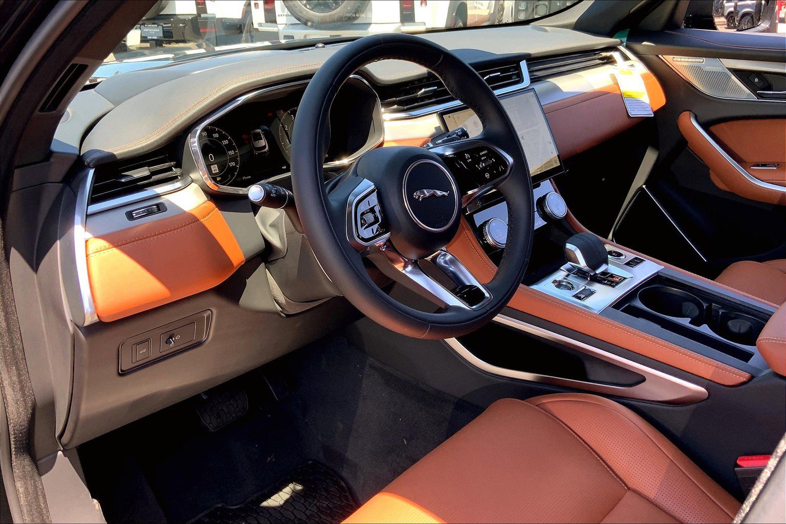2026 Jaguar F-PACE P250 R-Dynamic S photo 8