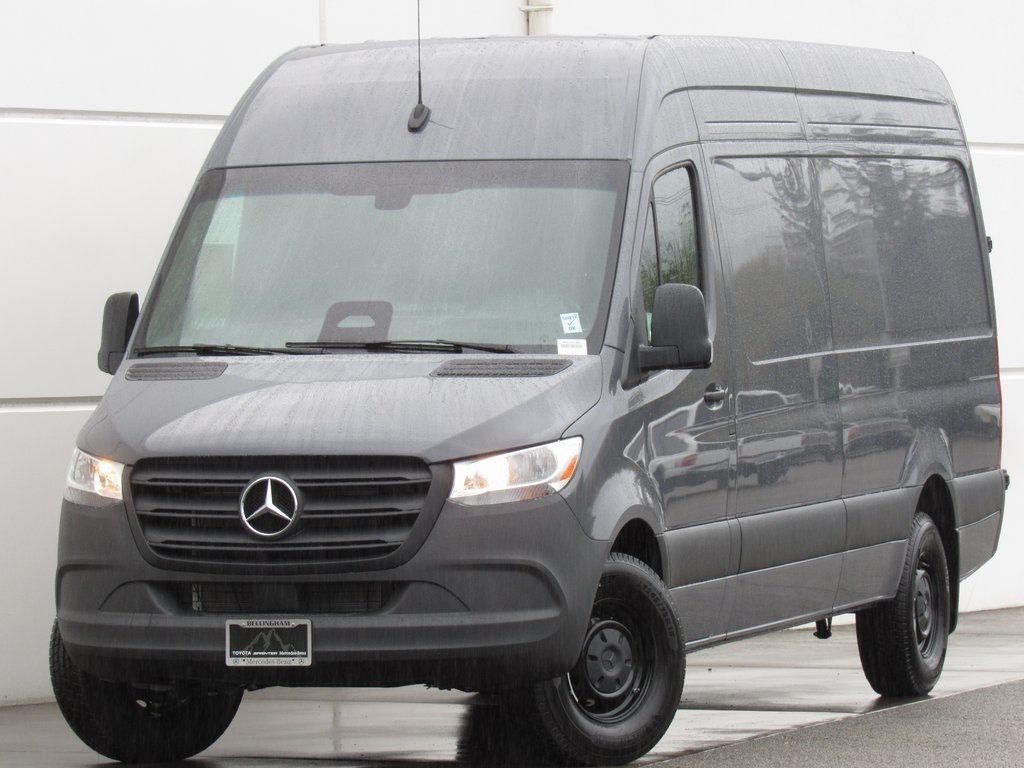 2025 Mercedes-Benz Sprinter Cargo Van Base's photo