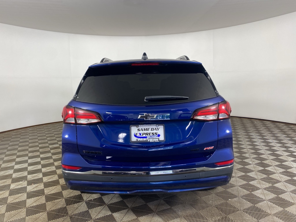 2023 Chevrolet Equinox RS photo 2