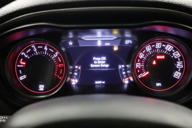 2022 Dodge Challenger R/T photo 11