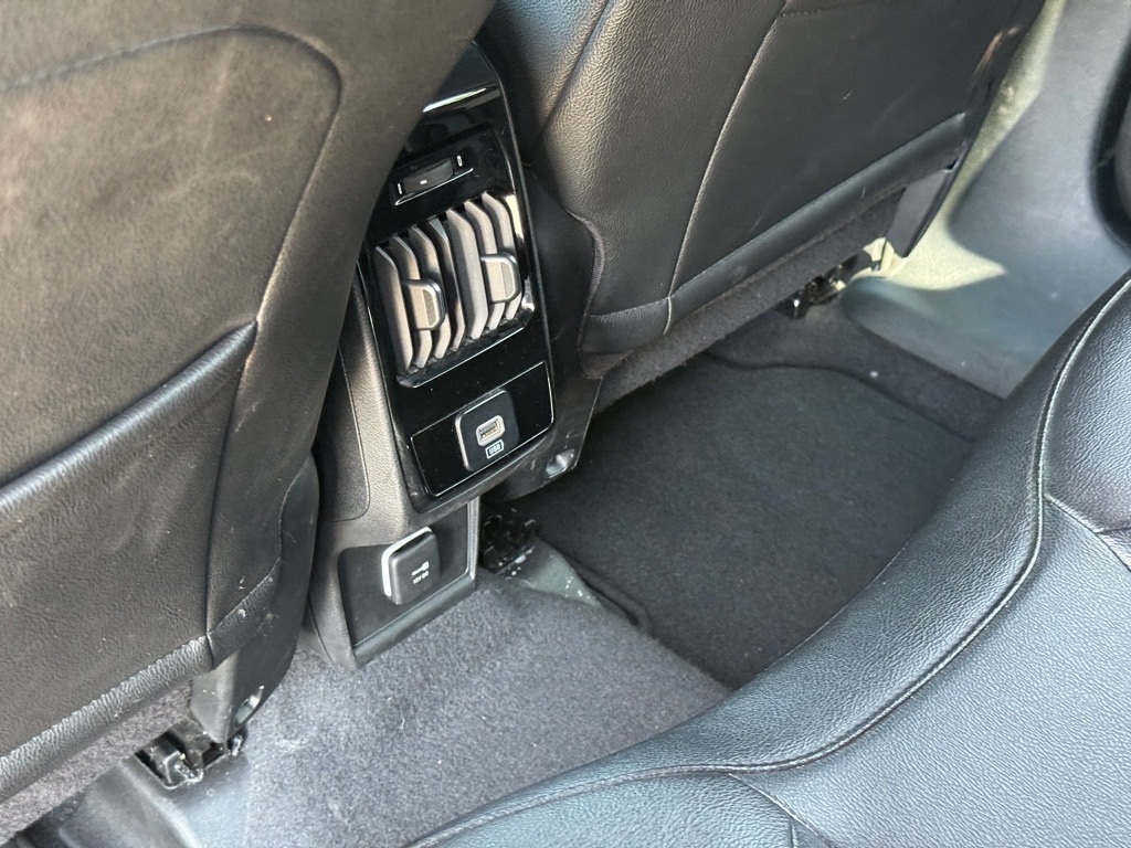 2024 Jeep Compass Latitude photo 13