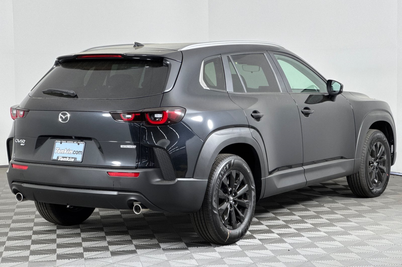 2025 Mazda CX-50 2.5 S Premium photo 4