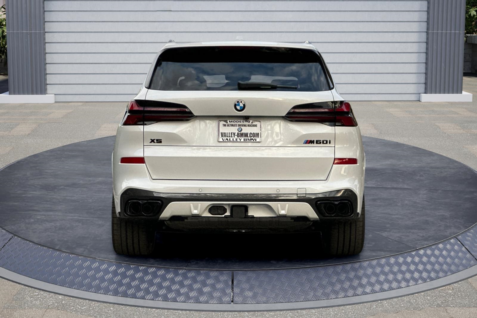2026 Bmw X5 M60i photo 4