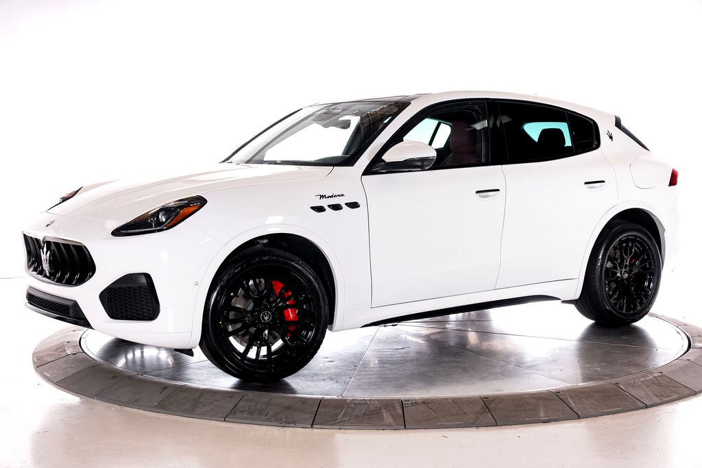 2025 Maserati Grecale MODENA's photo