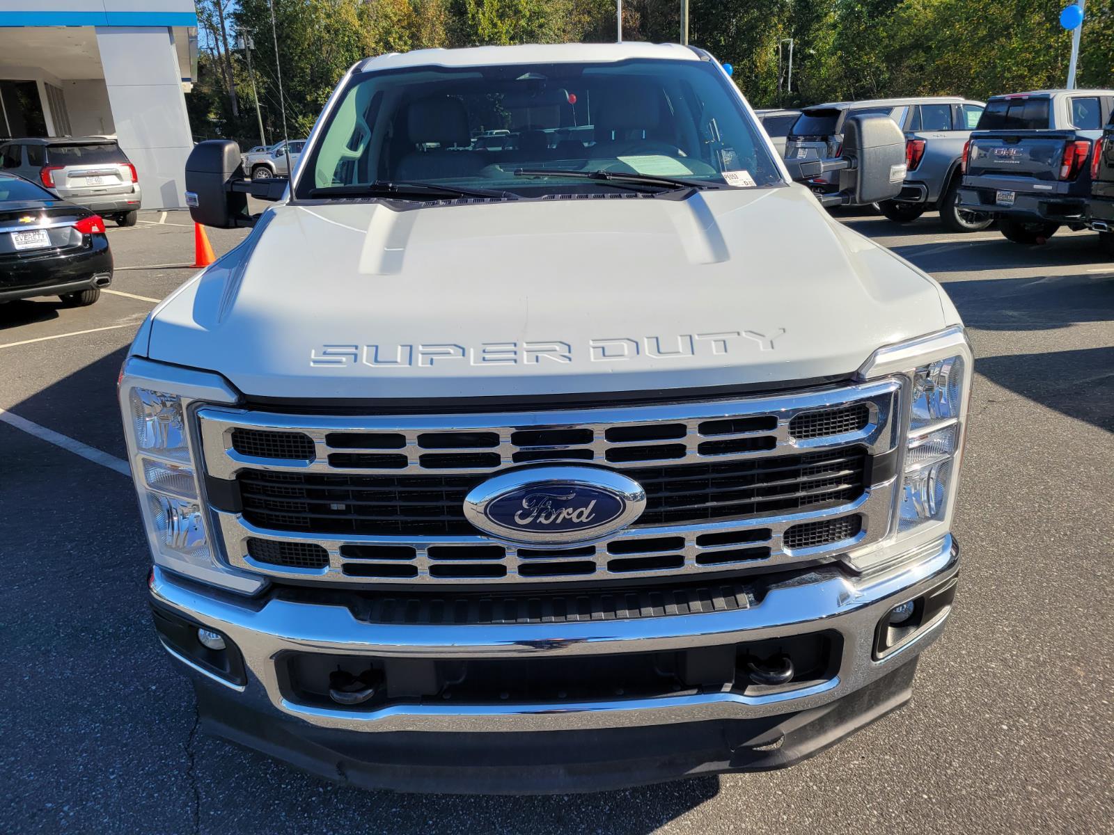 2024 Ford F-250 XLT photo 2