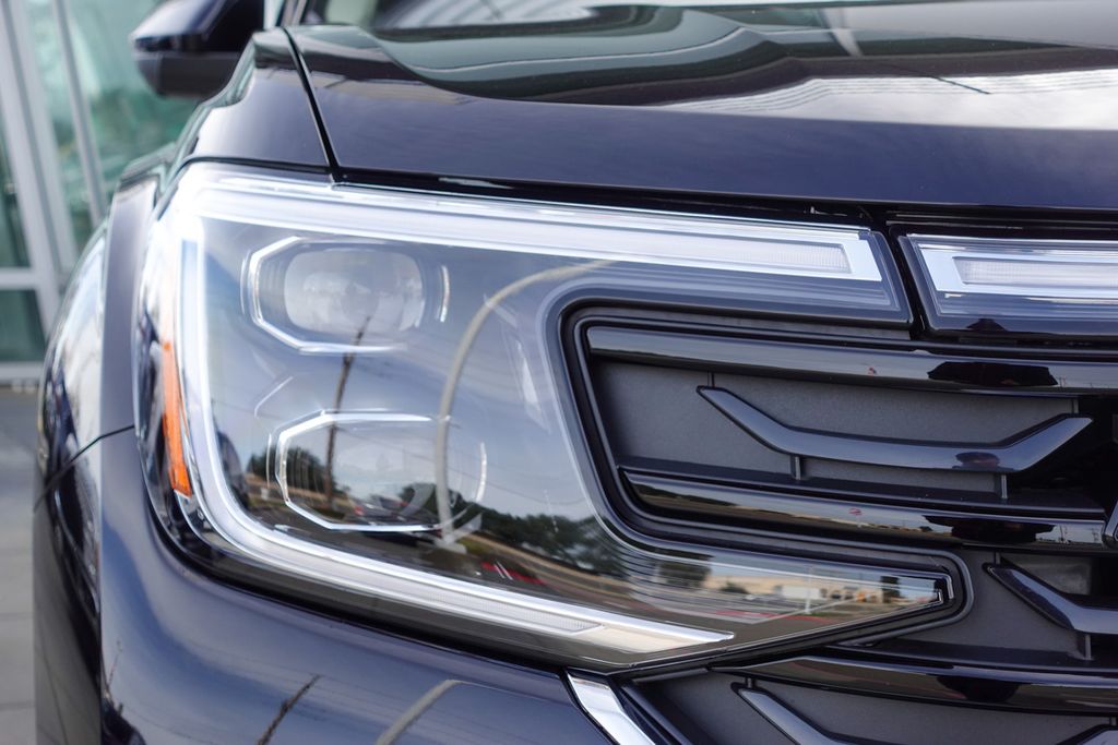 2025 Volkswagen Atlas SEL Premium R-Line photo 4