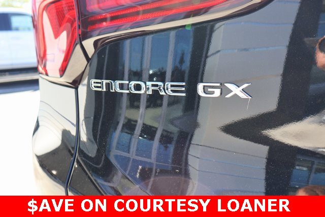 2025 Buick Encore GX Sport Touring photo 3