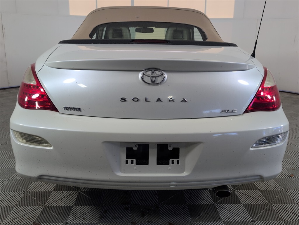 2008 Toyota Camry Solara SE photo 11