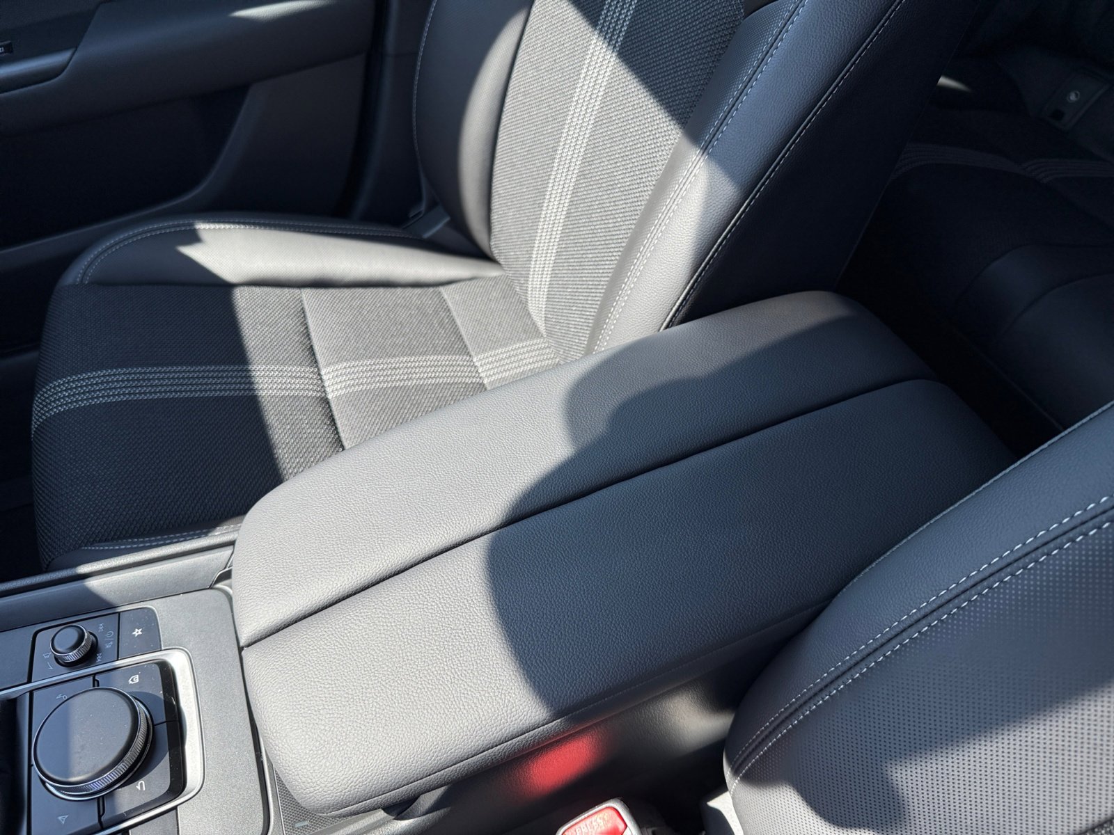 2025 Mazda CX-50 2.5 S Premium photo 14