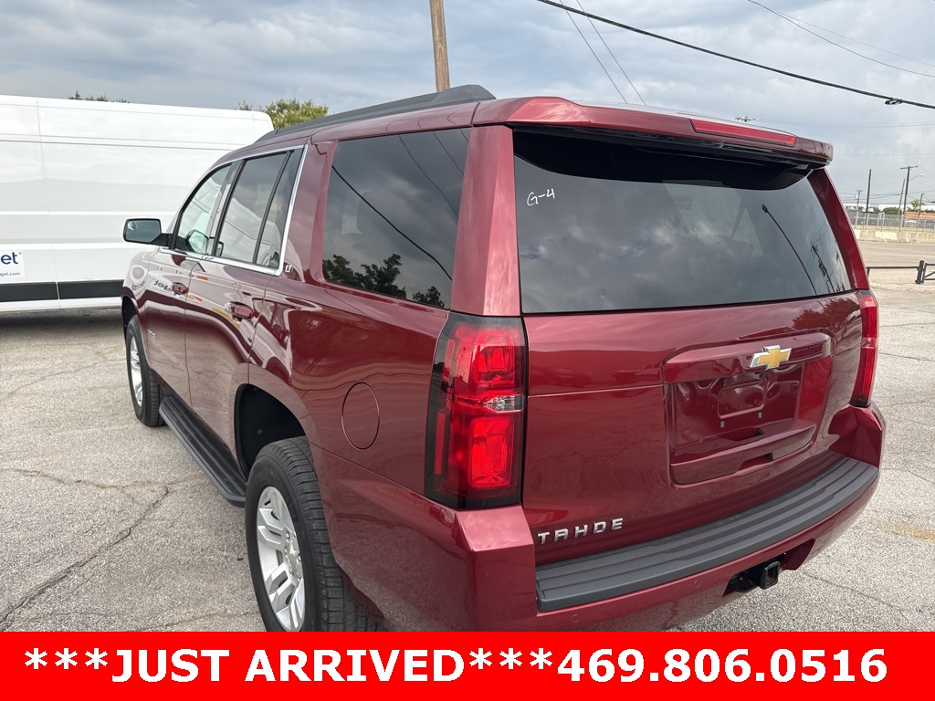 2019 Chevrolet Tahoe LT photo 2