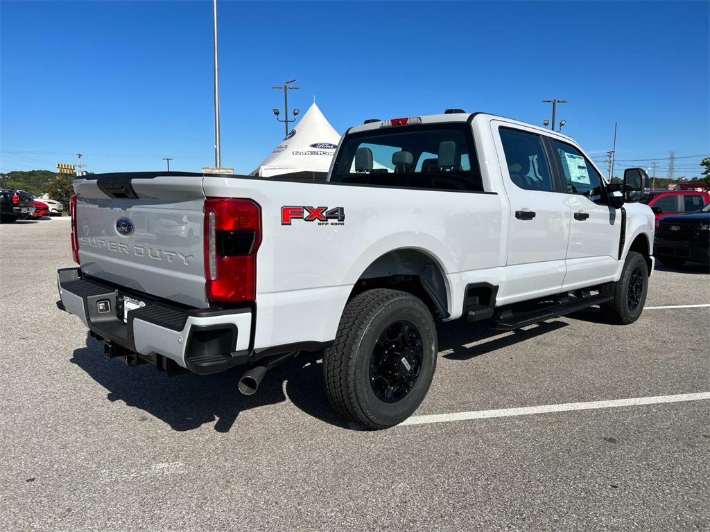 2026 Ford F-250 XL photo 2