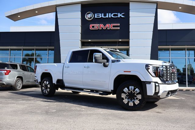 2026 GMC Sierra Denali's photo