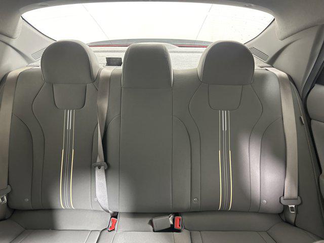 2025 Hyundai Elantra SEL Sport photo 19