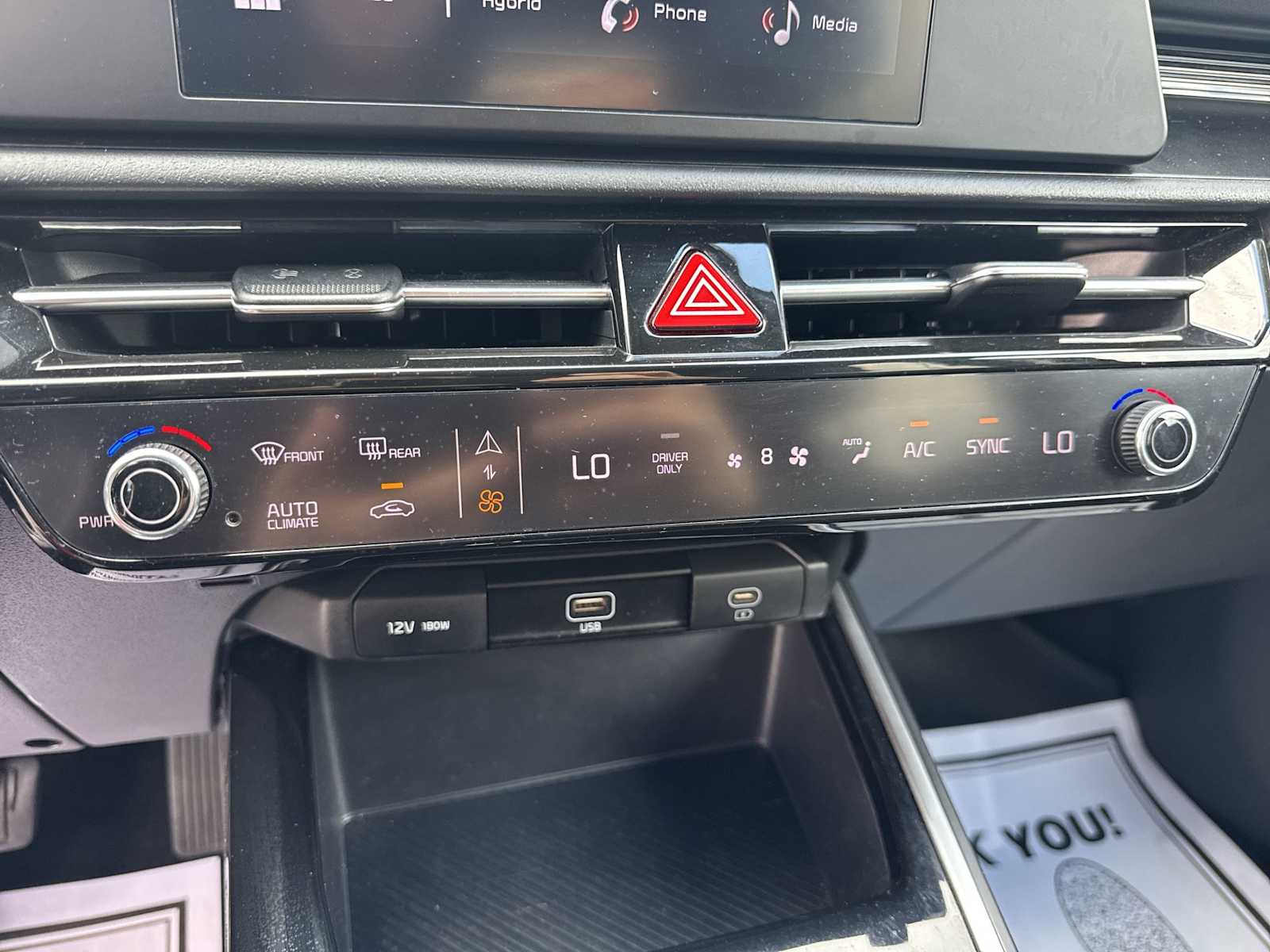2024 Kia Niro LX photo 19