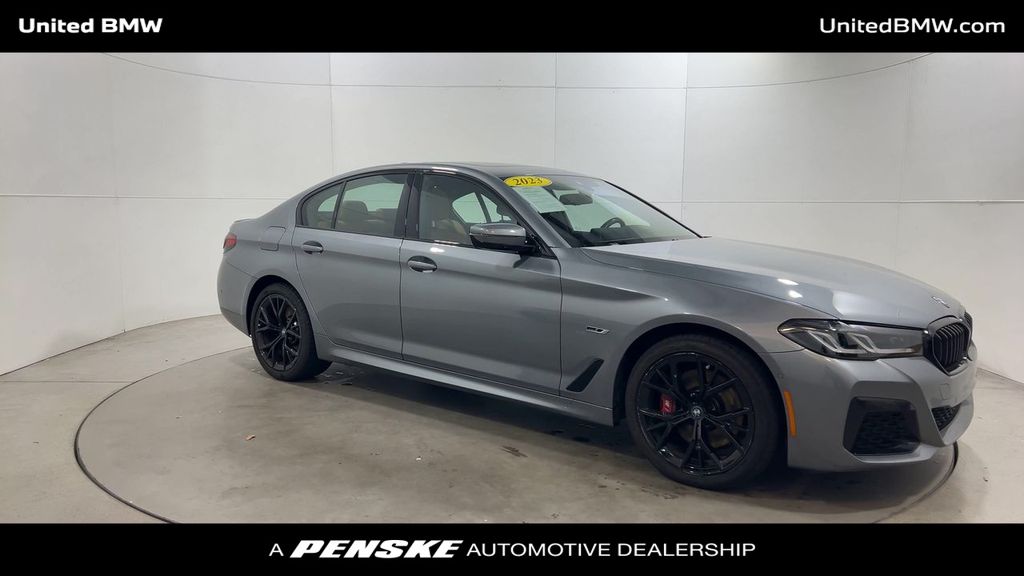2023 Bmw 530e 5-Series photo 2
