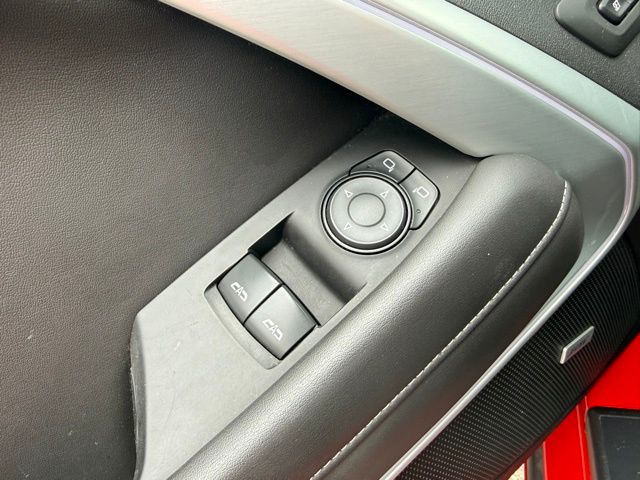 2019 Chevrolet Camaro 2SS photo 3